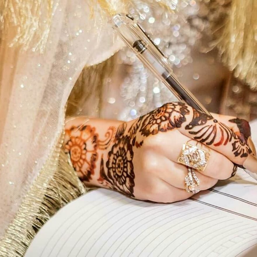 The_Beauty_of_Traditional_Islamic_Nikah_Bridal_Dresses_for_Nikah_Ceremony_1080x